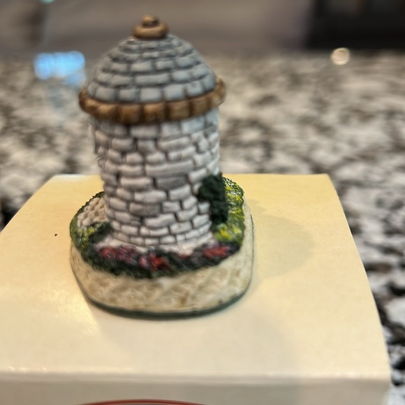 David Winter Cottages Cameos One Man Jail - Picture 3 of 6